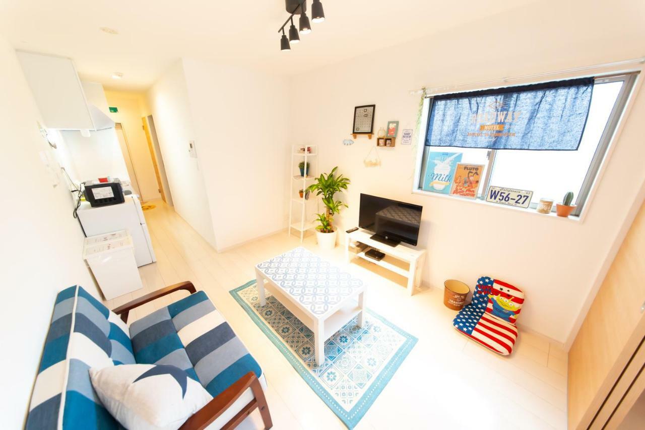 Tg House Lägenhet Osaka Exteriör bild